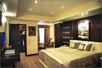 Country Inn & Suites Haridwar Exterior photo